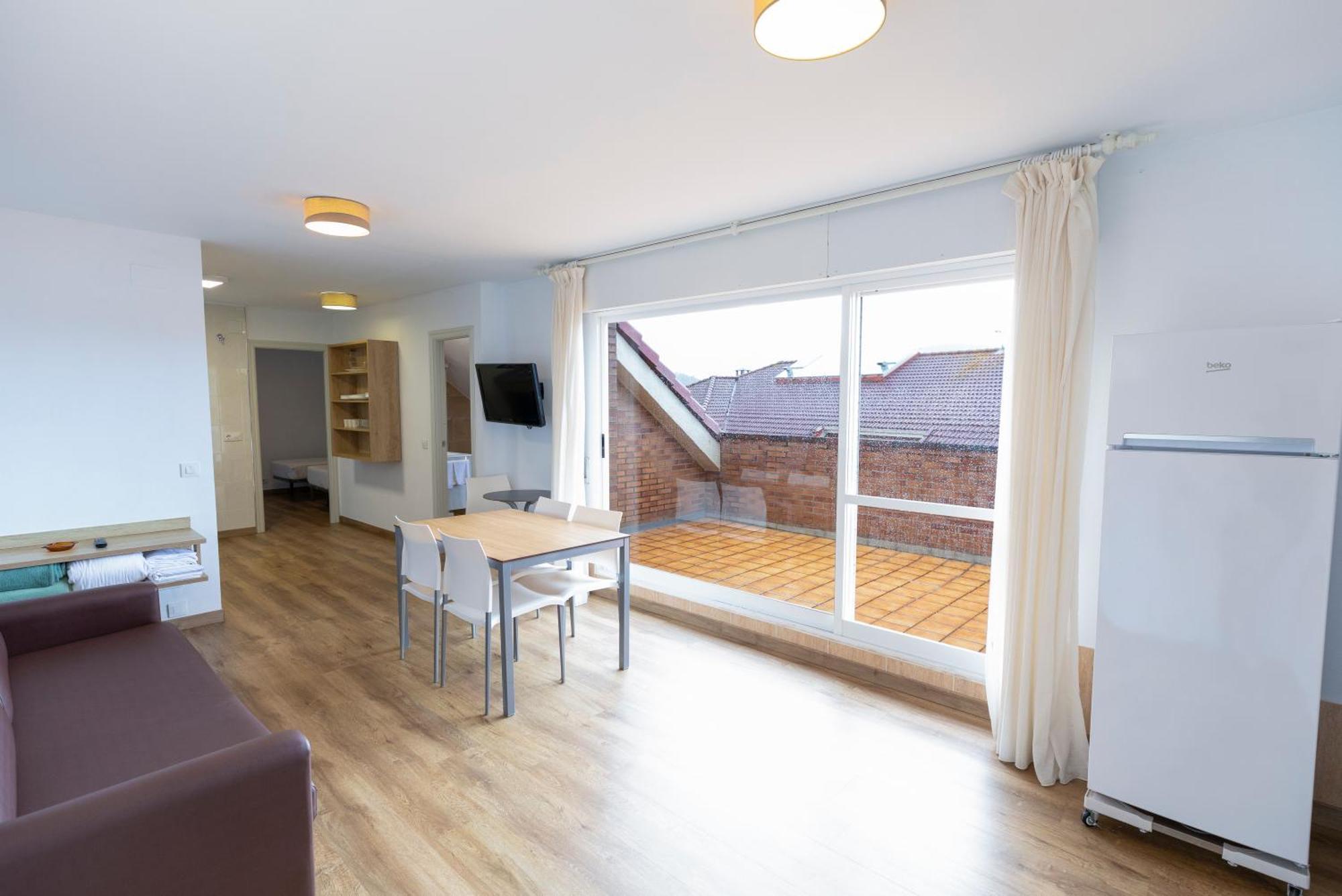 Apartamentos Regollera Premium Con Garaje Noja Esterno foto